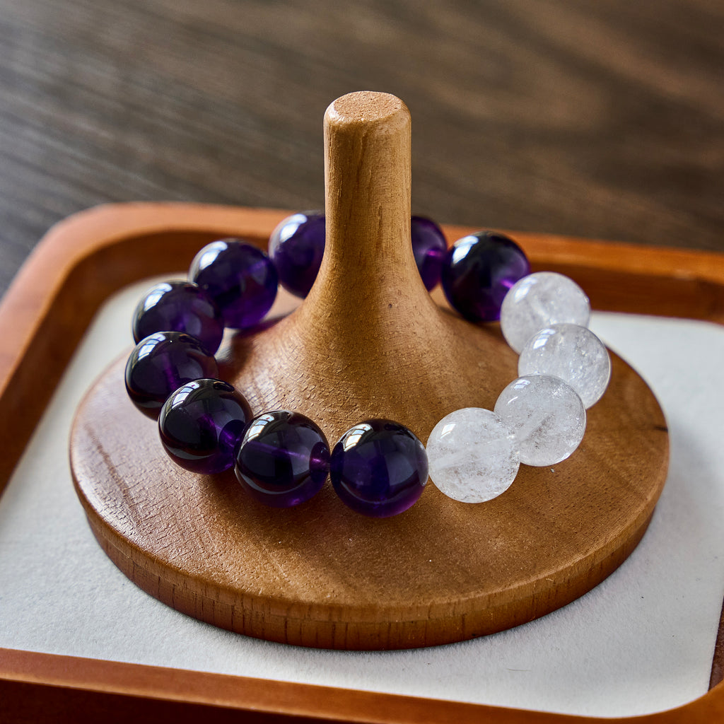 Lunar Violet – Amethyst & Clear Quartz Crystal Bracelet | Calm · Clarity · Intuition