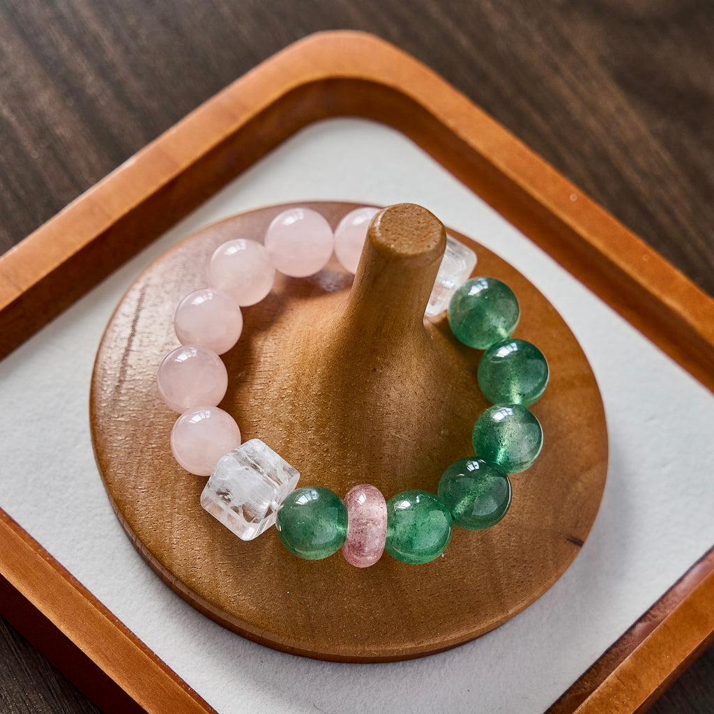 Verdant Rose – Green Strawberry Quartz & Rose Quartz Bracelet | Growth · Love · Heart Renewal
